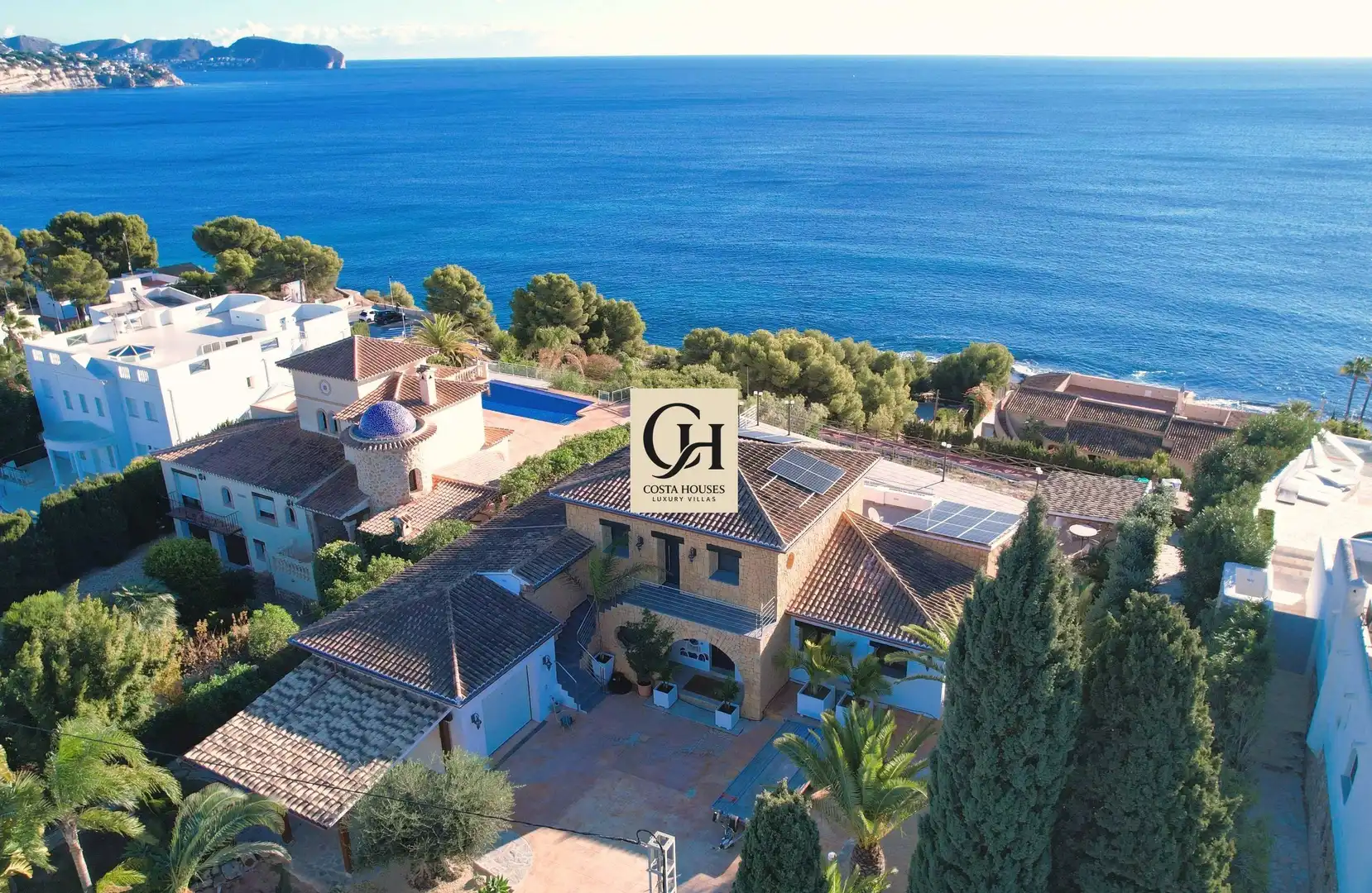 Villa mit Pool zum Verkauf in La Fustera