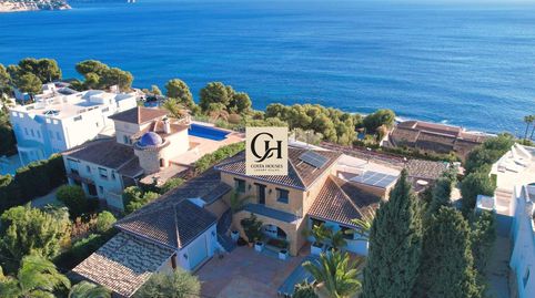 VILLA FUSTERA EN VENTA  LUJO CON VISTAS FRONTALES AL MAR EN BENISSA, ALICANTE