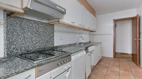 Foto 5 de Piso en venta en C/ Ferrer I Guardia, Roc Blanc, Barcelona