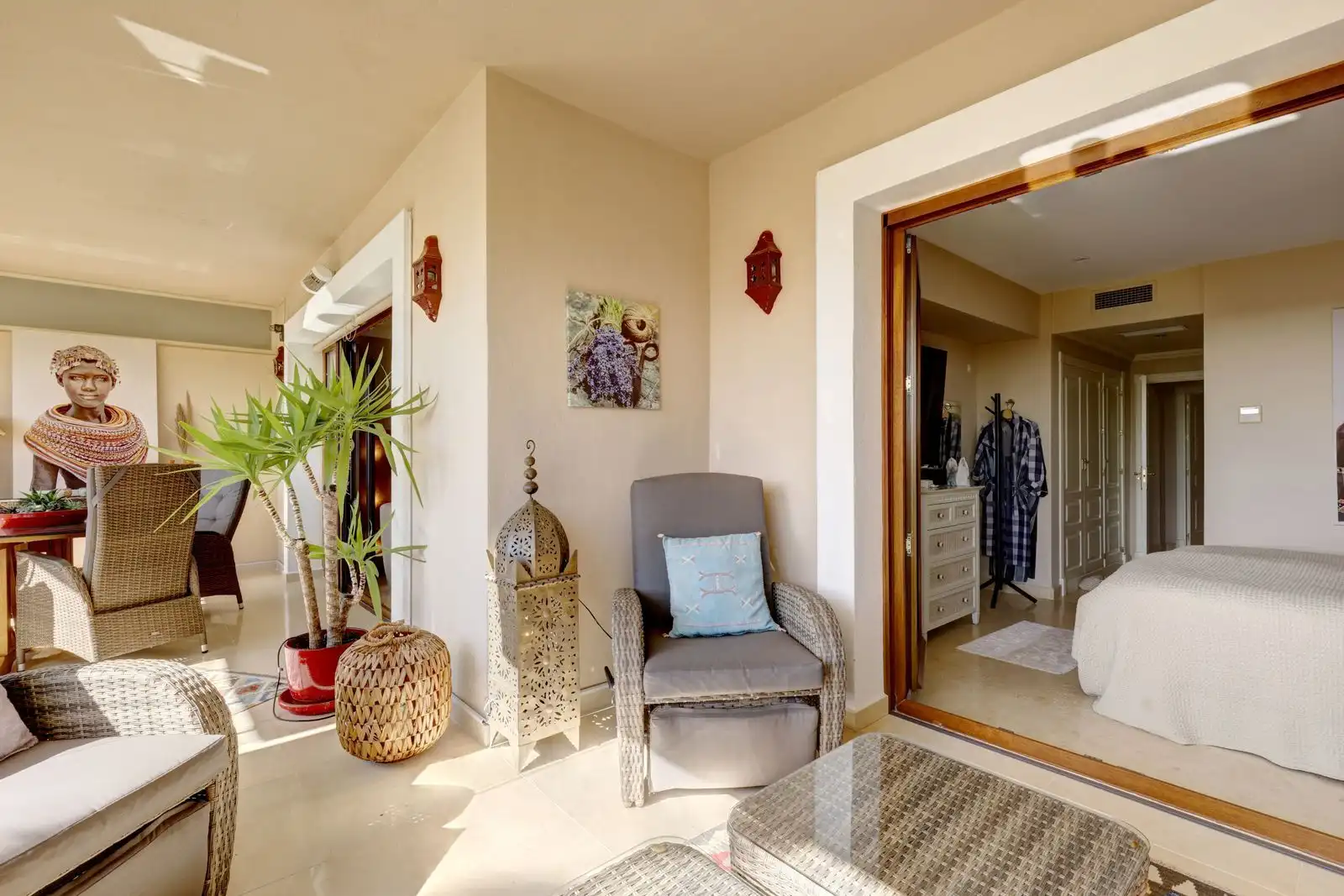 Apartament amb piscina en venda a Benahavís pueblo, imagen 8