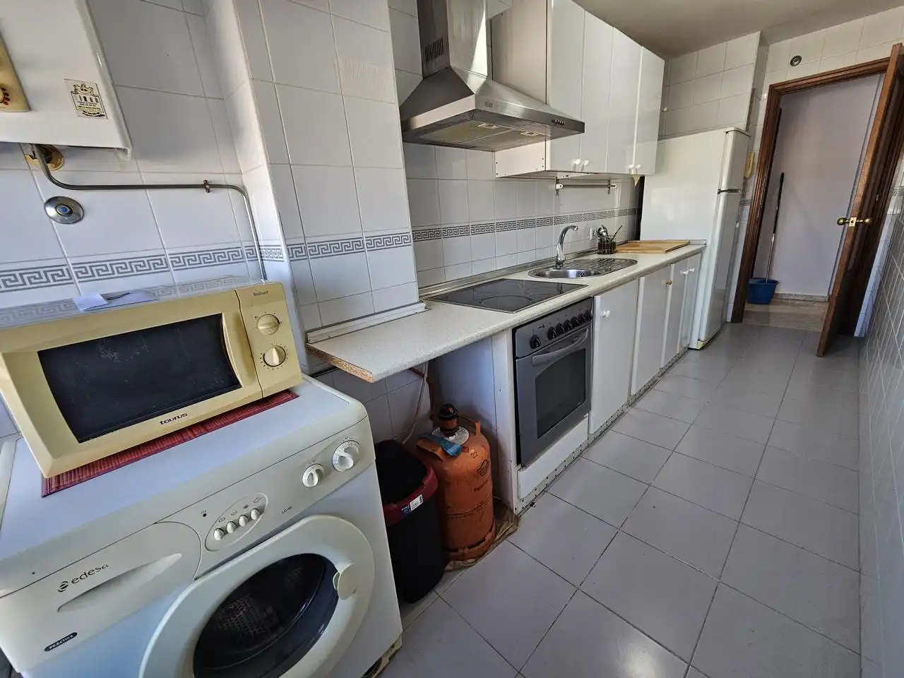 Kitchen of Flat for rent in Jerez de la Frontera  with Air Conditioner, Terrace and Furnished