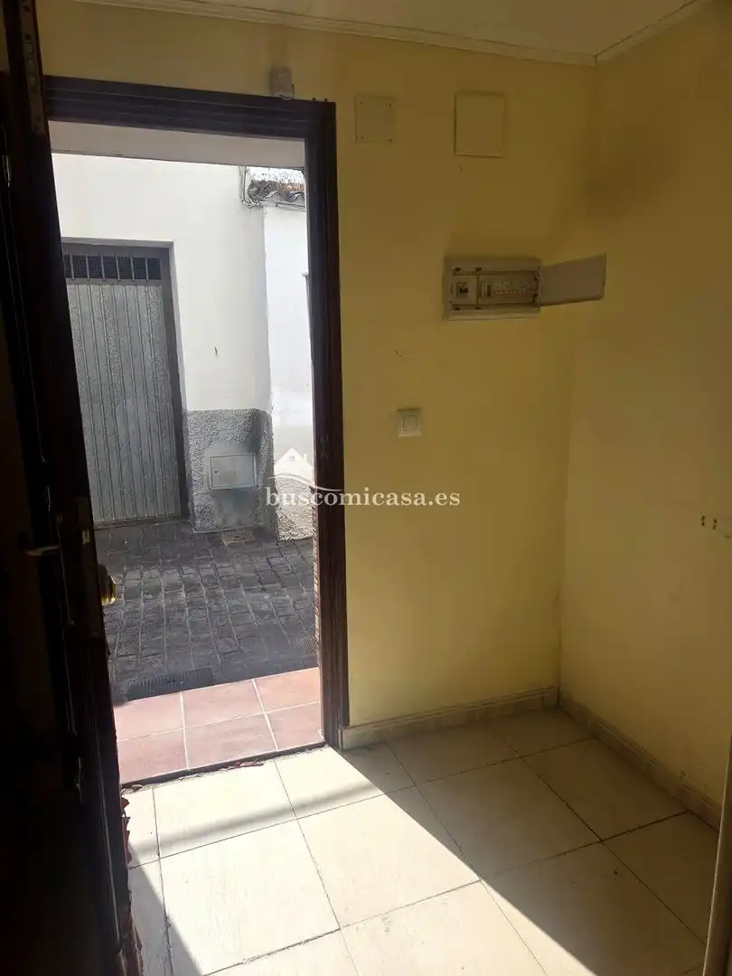 Casa adosada en venta en Arjona con Terraza