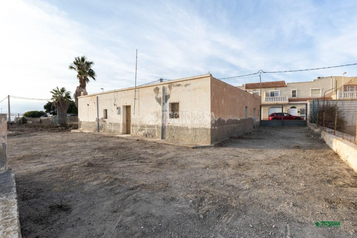 Vista exterior de Finca rústica en venda en  Almería Capital