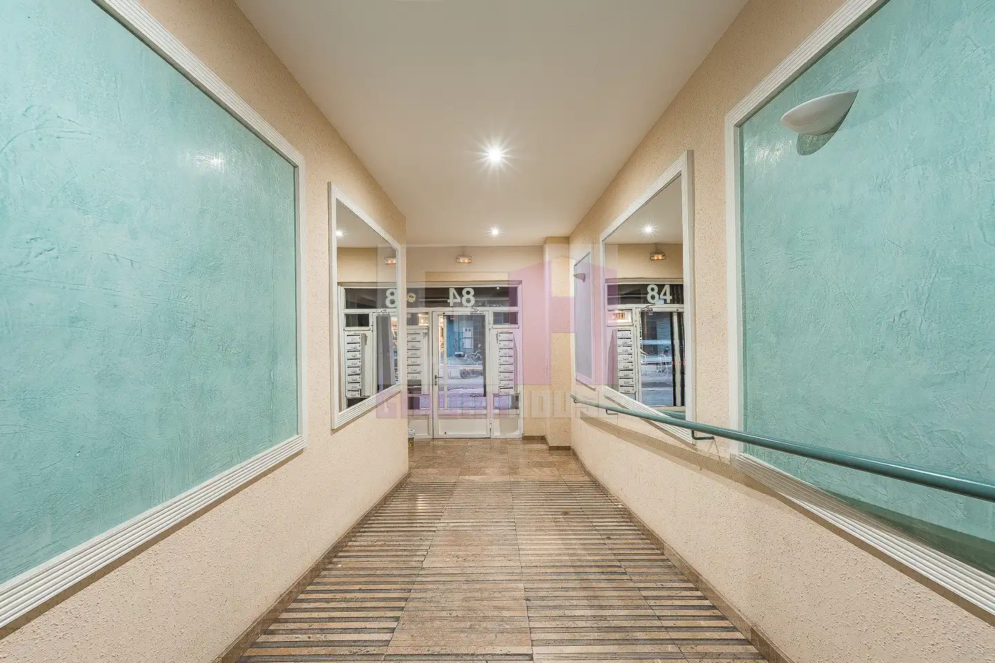 Dúplex en venta en Salt con Calefacción, Terraza y Amueblado