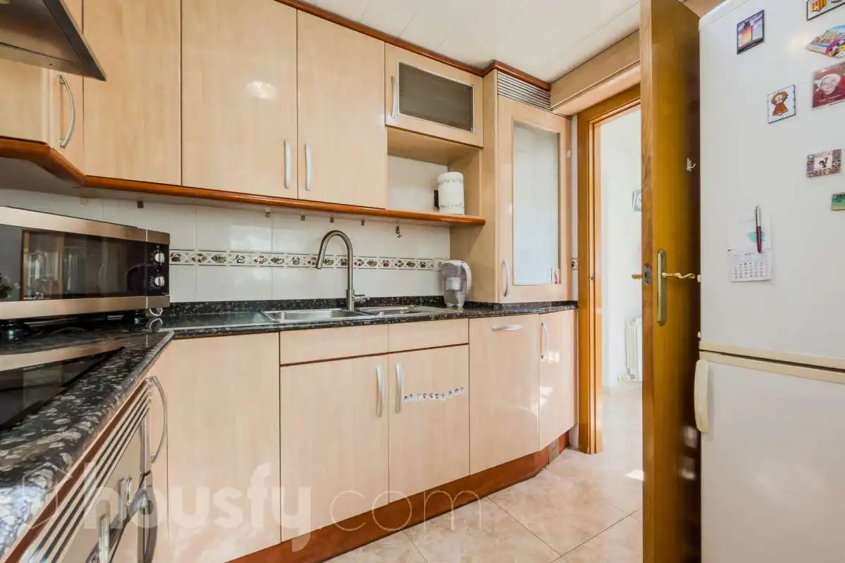 Cocina de Piso en venta en Badalona con Trastero