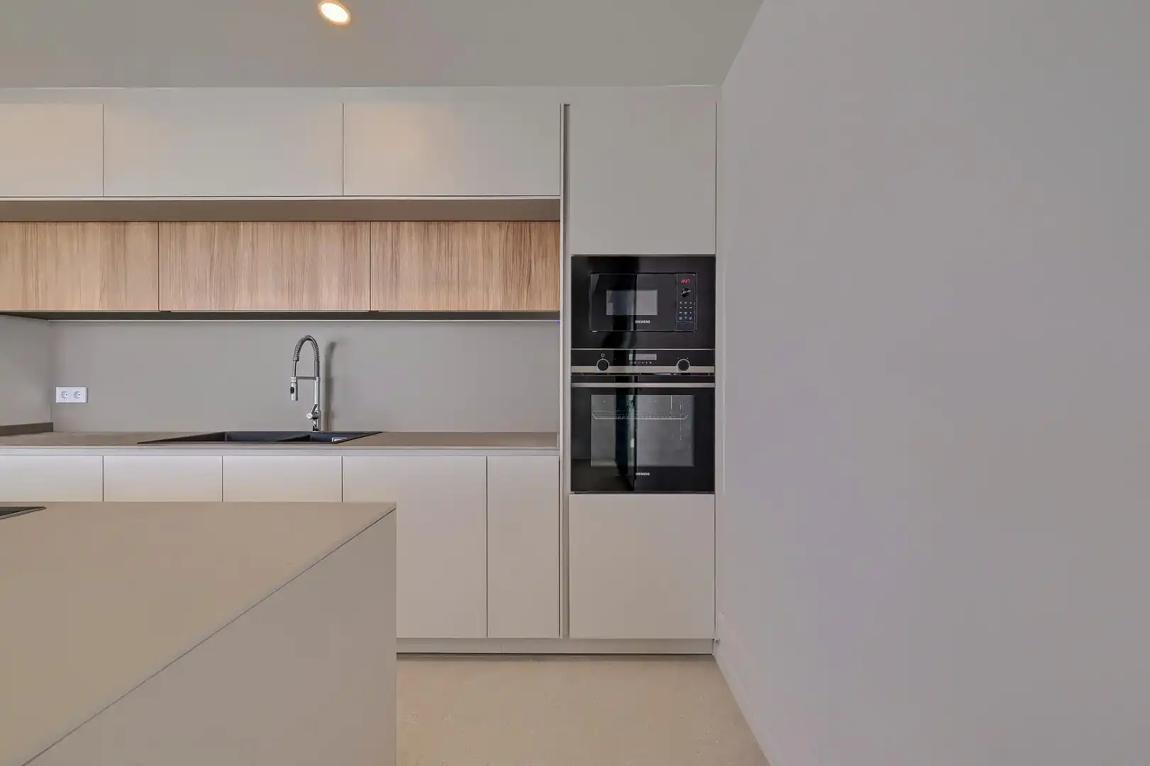 Kitchen of Apartments for sale in Fuengirola  with Air Conditioner, Terrace and Storage room