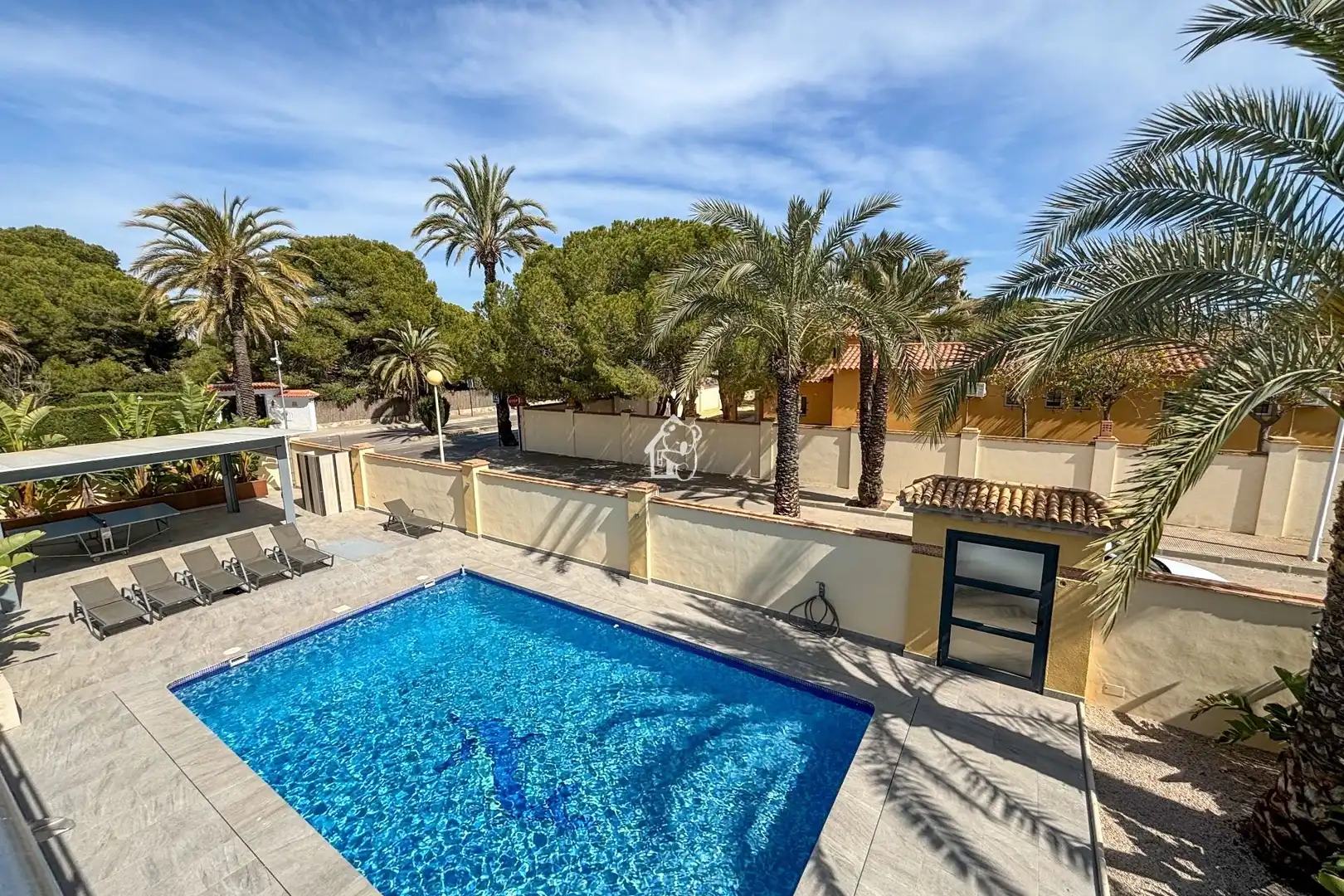 Piscina de Casa o xalet de lloguer en Orihuela amb Aire condicionat, Jardí privat i Terrassa