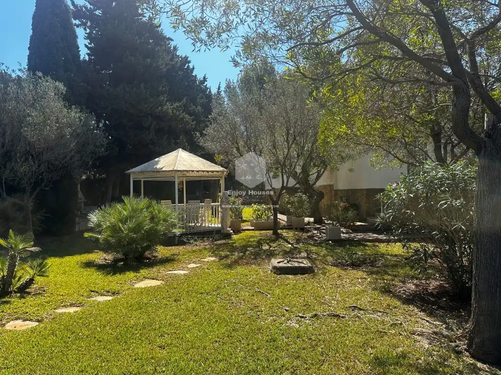Houses for sale in Montgó - Ermita
