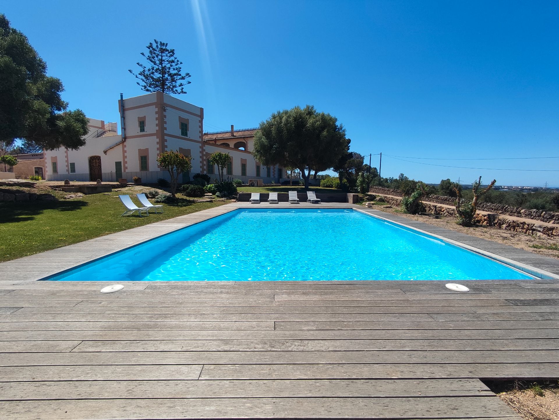 Swimming pool of Country house to rent in  Palma de Mallorca  with Air Conditioner, Heating and Private garden