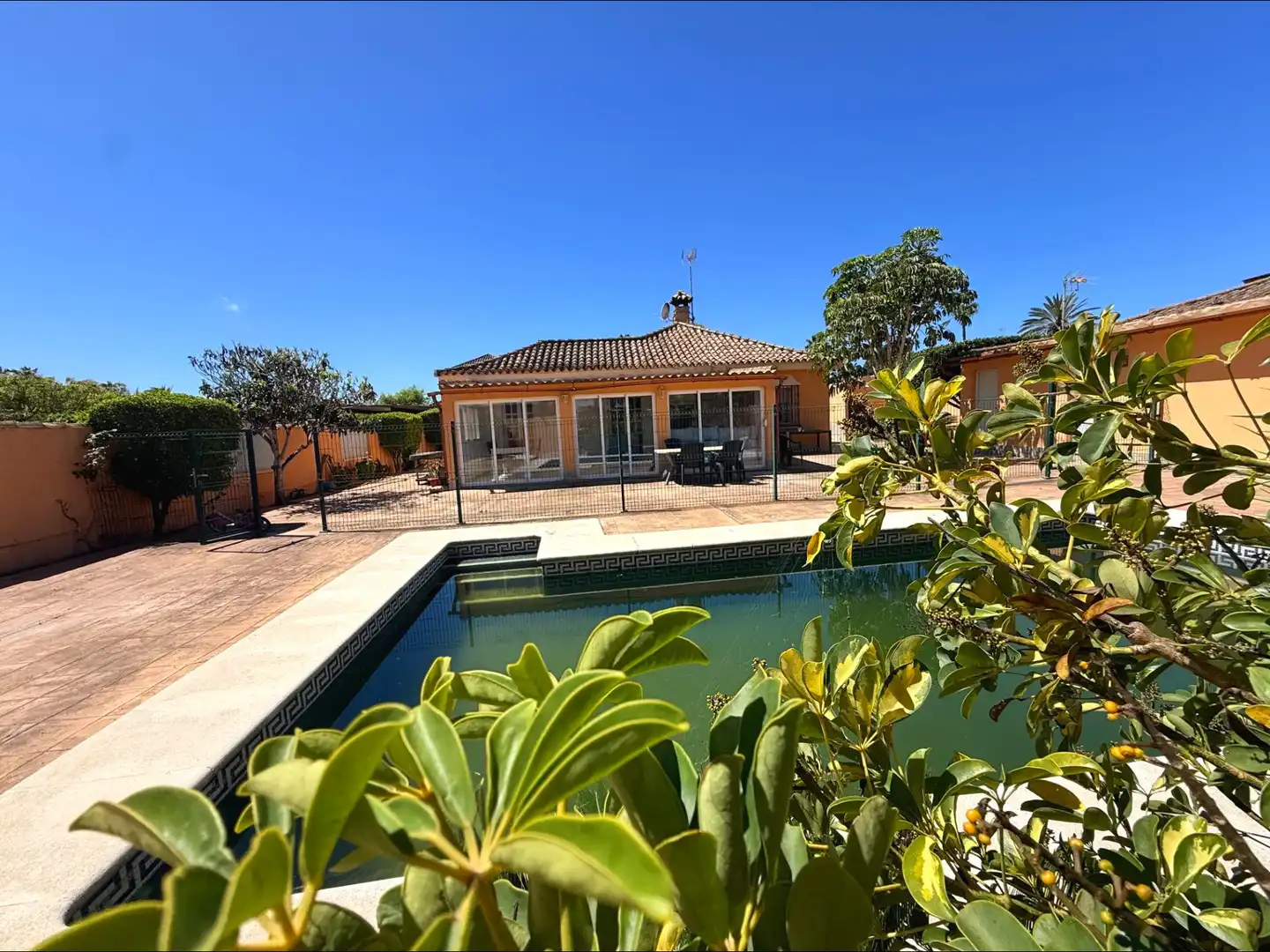 Jardí de Casa o xalet en venda en Chiclana de la Frontera