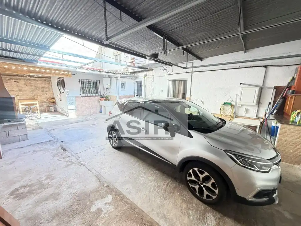 Vista exterior de Casa o xalet de lloguer en Alzira amb Aire condicionat i Terrassa