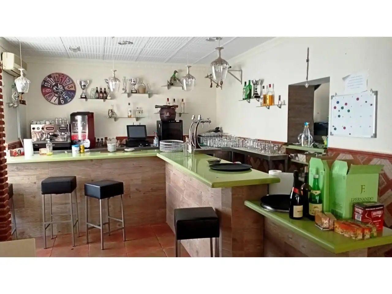 Business premises for sale in Avenida Mediterráneo, imagen 3