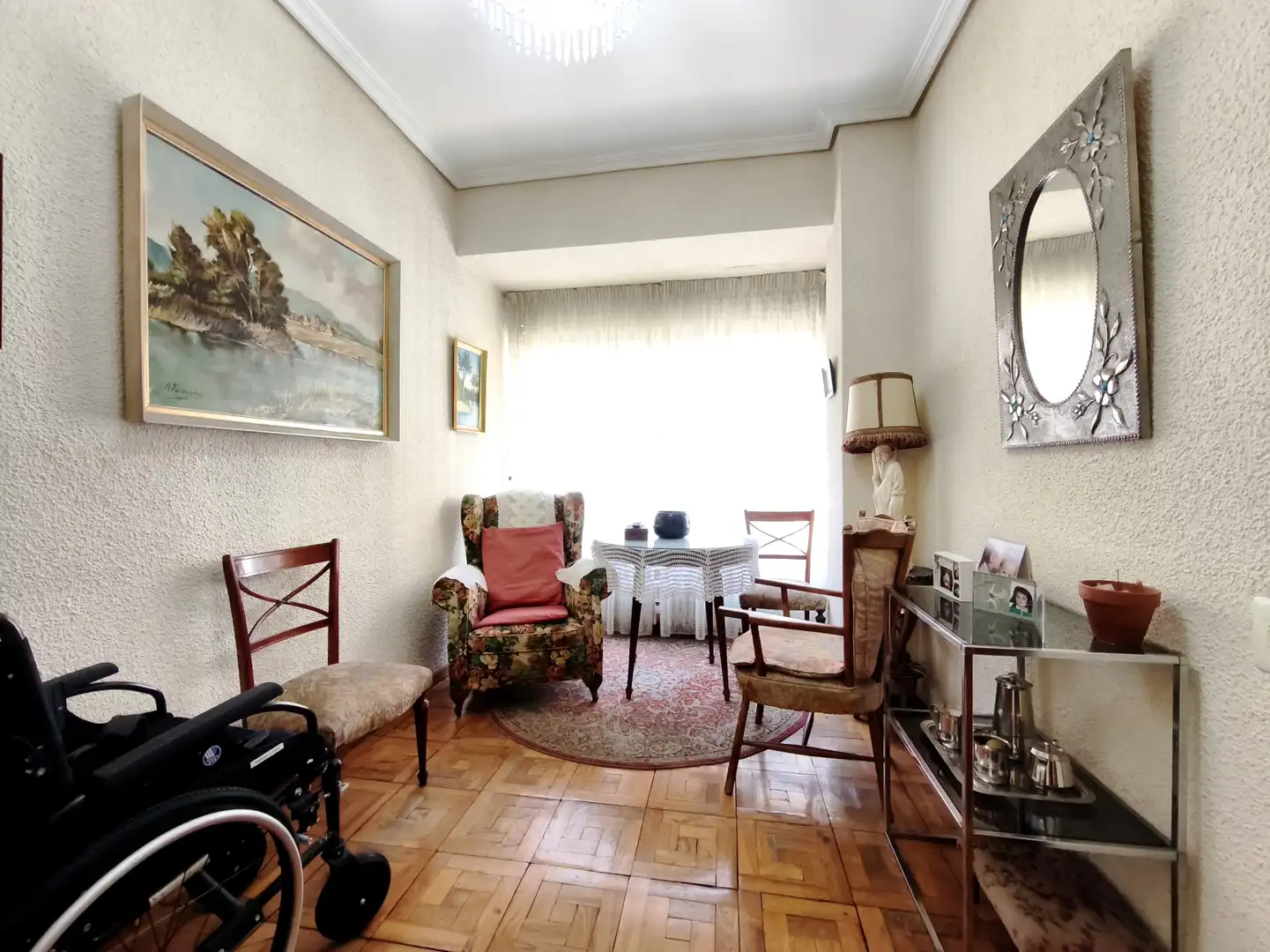 Sala de estar de Piso en venta en  Logroño con Calefacción, Parquet y Terraza
