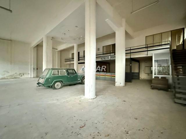 Local comercial en Venta en Calle Calle de los Amigos del País, 12 en Centro