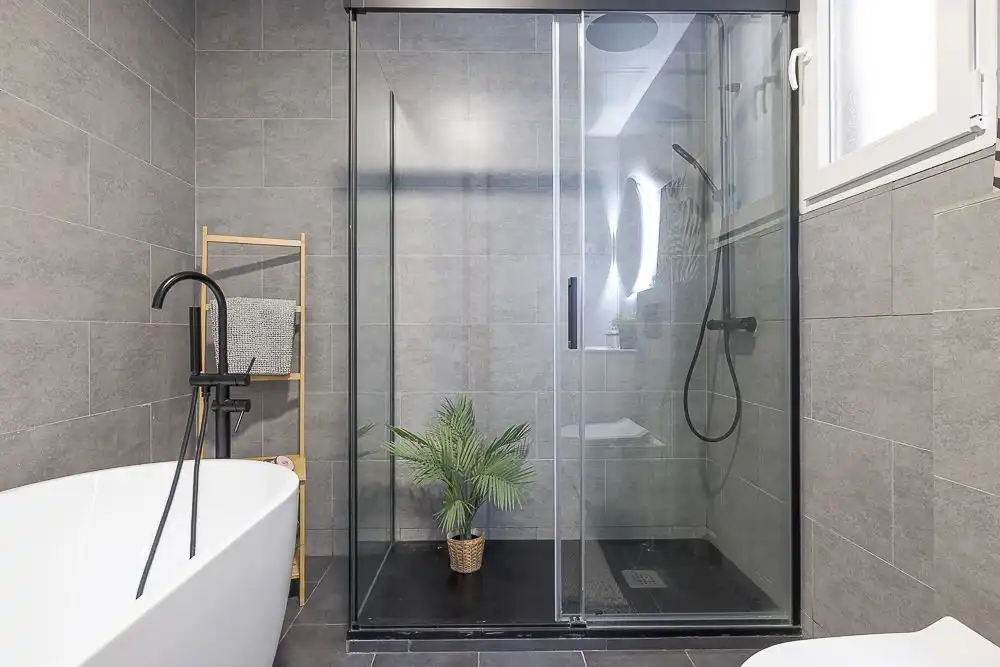 Bathroom of Flat for sale in Barcelona  with Air Conditioner and Heating