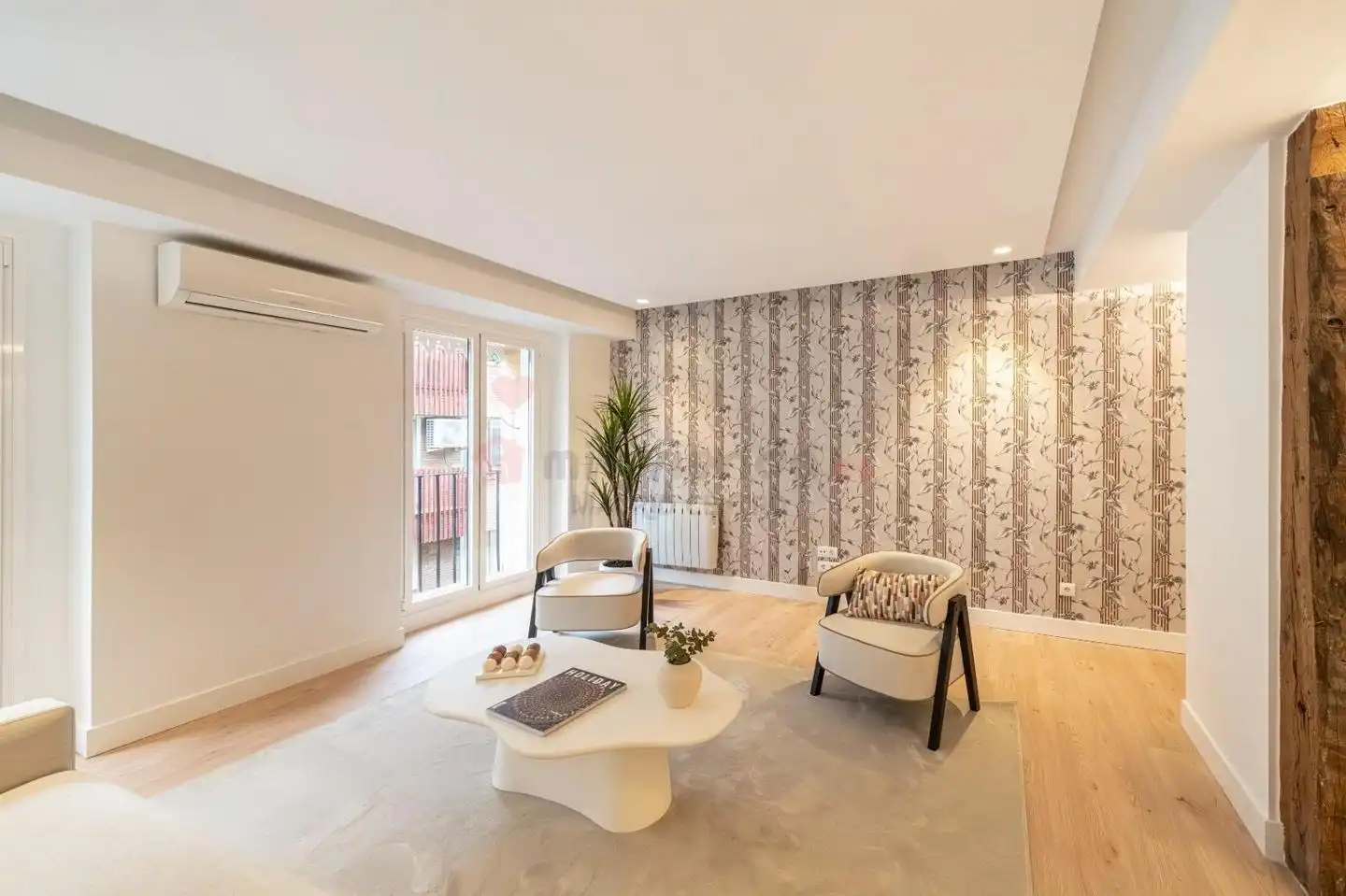 Piso con terraza en venta en Calle de Pérez Galdós, imagen 4