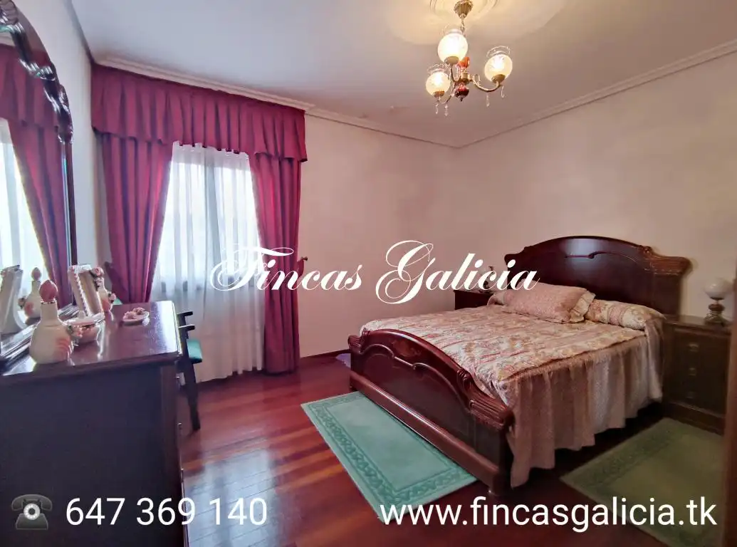 Habitación de Piso en venta en Verín con Amueblado y Balcón