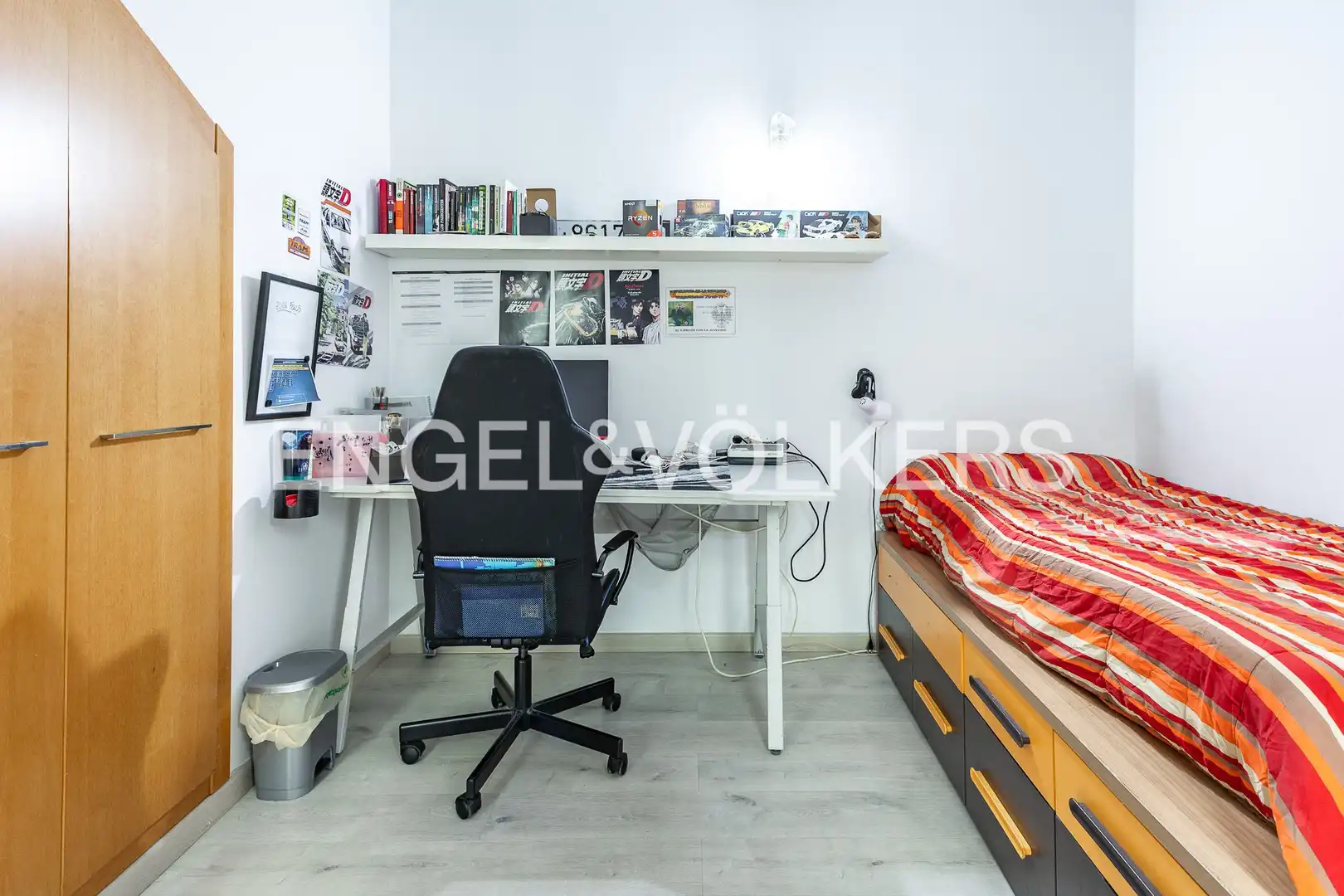 Schlafzimmer von Dachboden zum Verkauf in Montcada i Reixac mit Klimaanlage, Heizung und Parkett