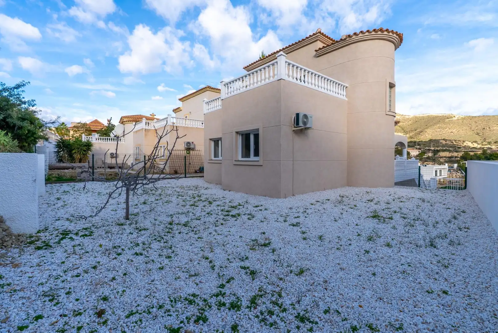 Villa mit Garten zum Verkauf in Calle de Torrevella, imagen 8