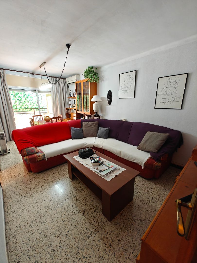 Living room of Planta baja for sale in Premià de Dalt  with Heating and Balcony