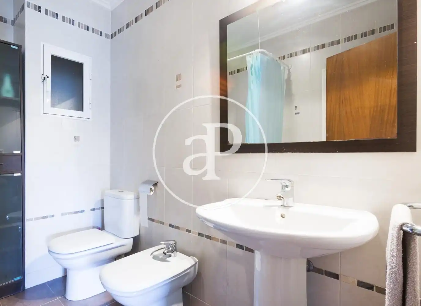 Flat for rent in Carrer de Xile, Mestalla