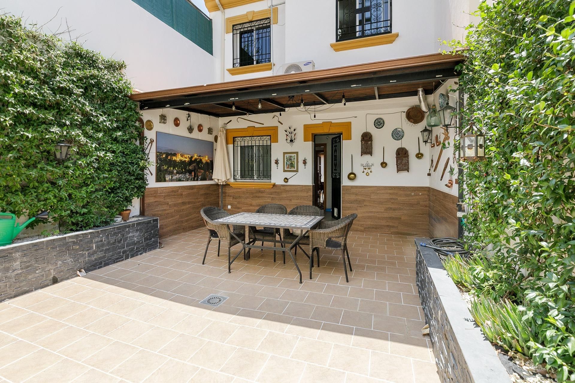 Terraza de Casa adosada en venta en Cenes de la Vega con Aire acondicionado, Calefacción y Trastero