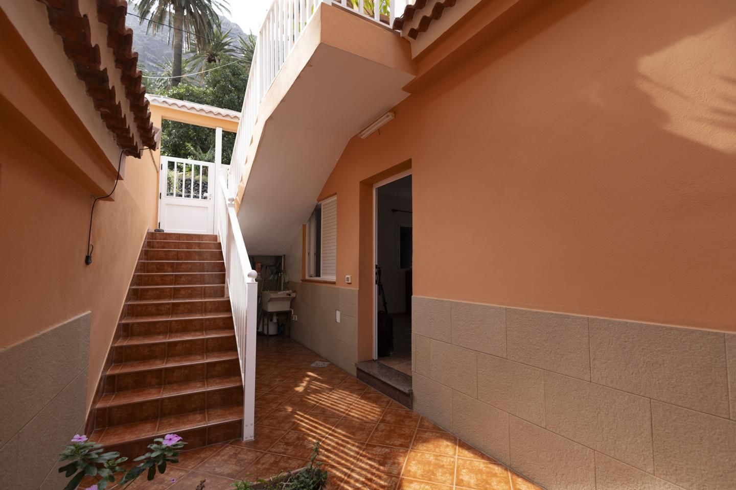 Vista exterior de Planta baixa en venda en Valle Gran Rey amb Jardí privat