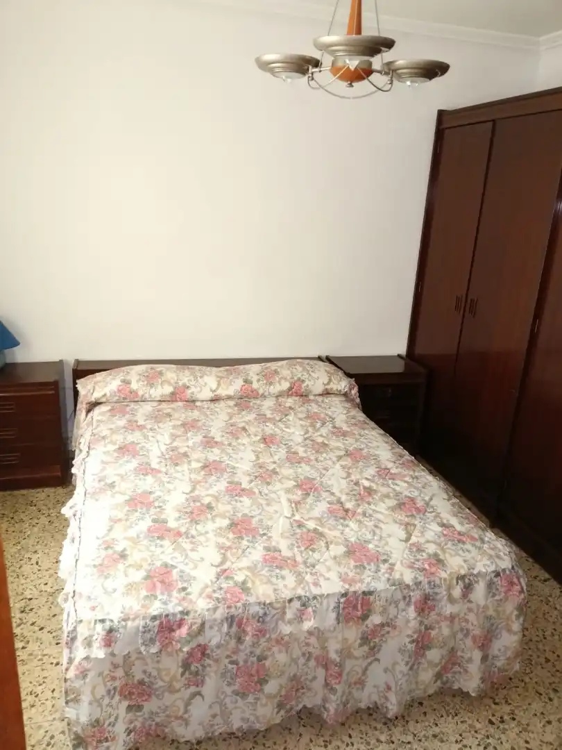 Habitación de Casa o chalet en venta en La Parrilla  con Calefacción, Jardín privado y Terraza