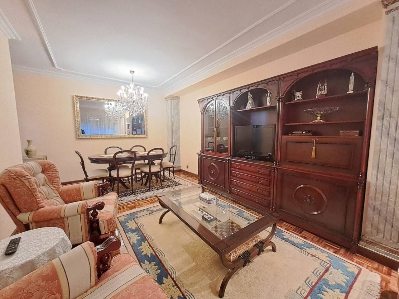 Sala de estar de Piso en venta en Burgos Capital con Calefacción y Terraza