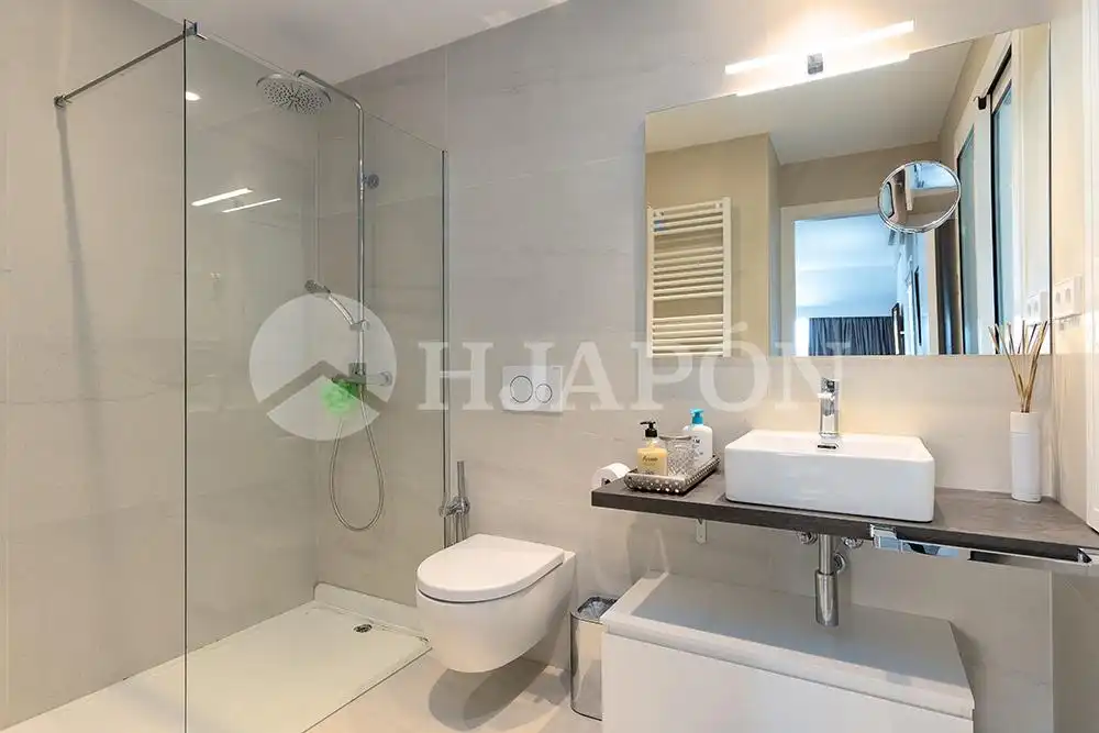 Baño de Casa o chalet en venta en Alella con Aire acondicionado, Calefacción y Jardín privado