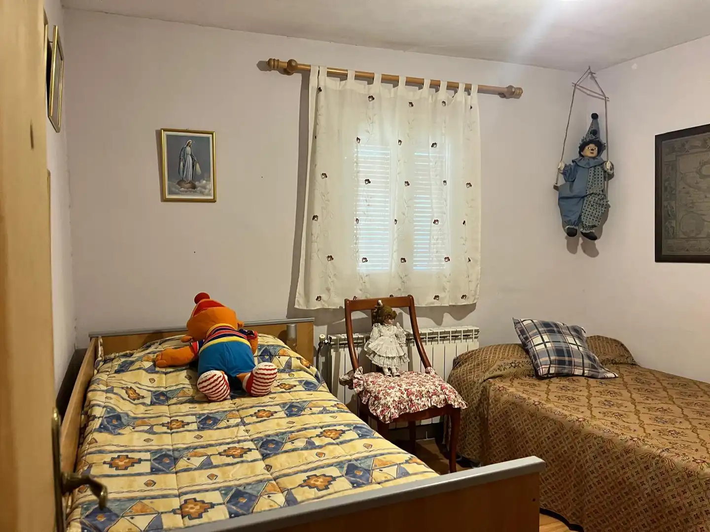 Dormitori de Casa o xalet en venda en Hoz y Costean amb Calefacció, Terrassa i Traster