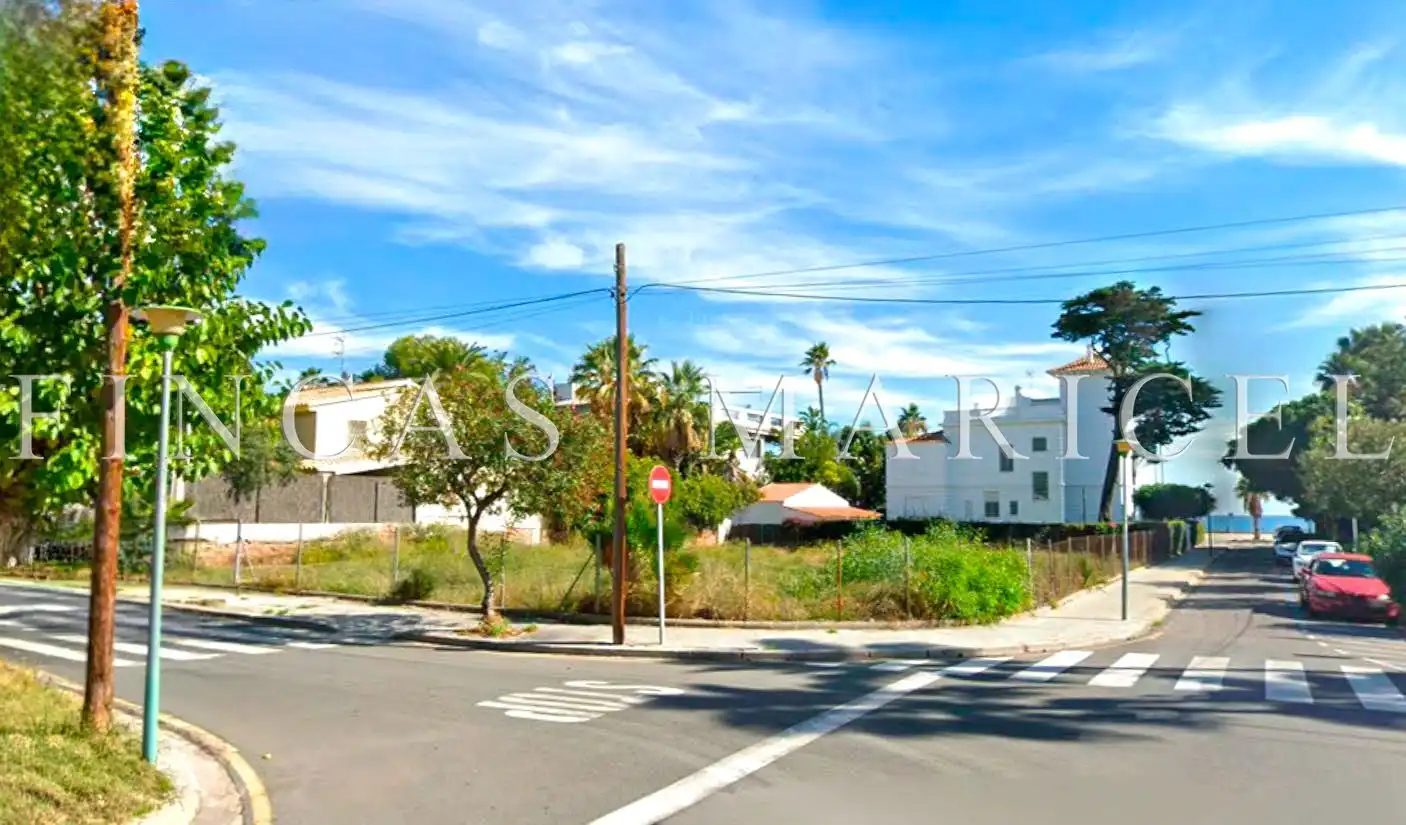 Lands and plots for sale in Can Girona - Terramar - Vinyet
