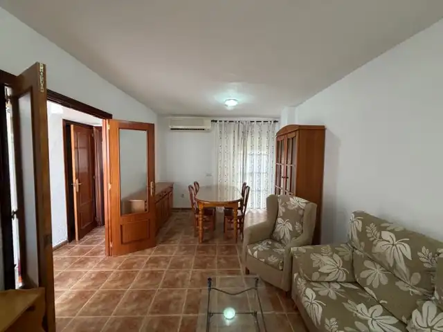 Sala de estar de Casa o chalet en venta en Villamartín con Amueblado y Piscina comunitaria