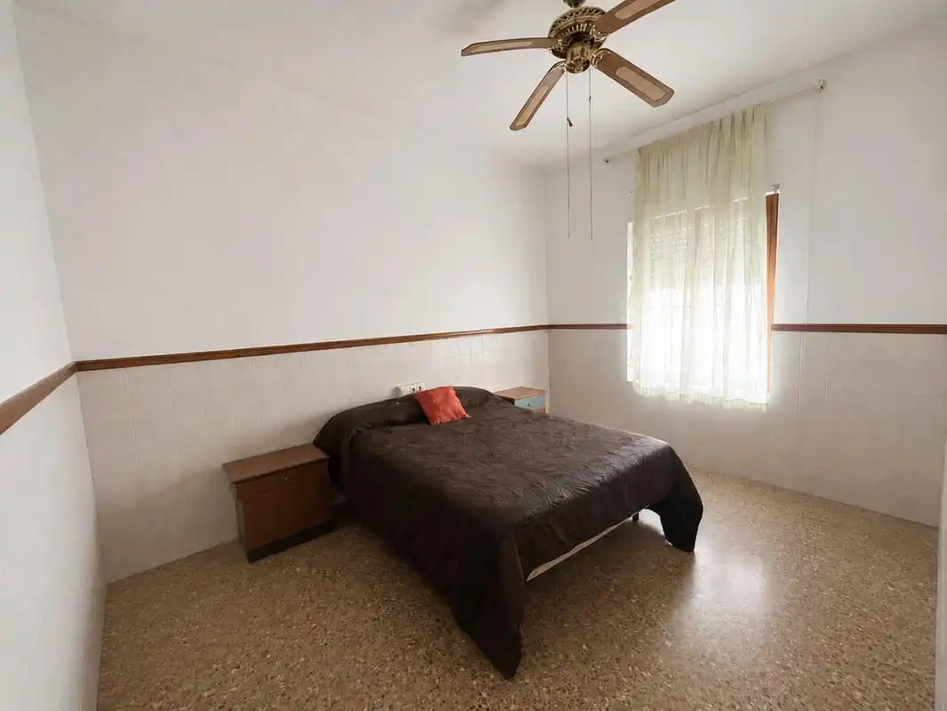 Habitación de Casa adosada en venta en Cox con Calefacción y Amueblado
