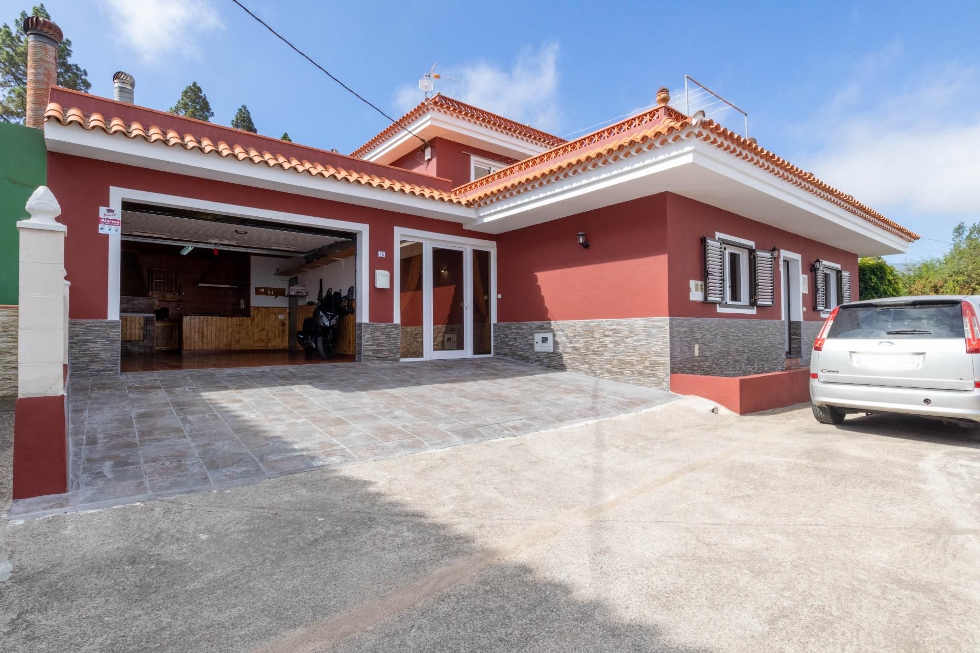 House or chalet for sale in El Bebedero - Pinolere - Aguamansa