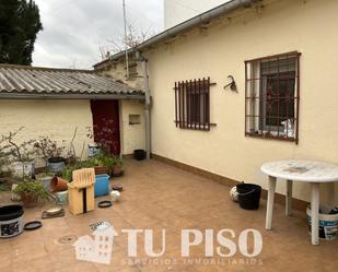 Terrassa de Casa o xalet en venda en  Madrid Capital amb Calefacció, Parquet i Traster