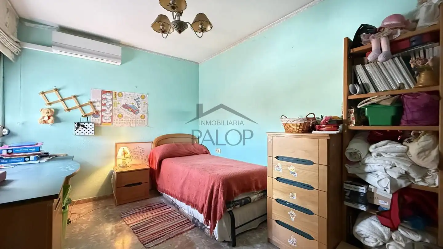 Habitación de Piso en venta en Carcaixent con Aire acondicionado, Terraza y Alarma