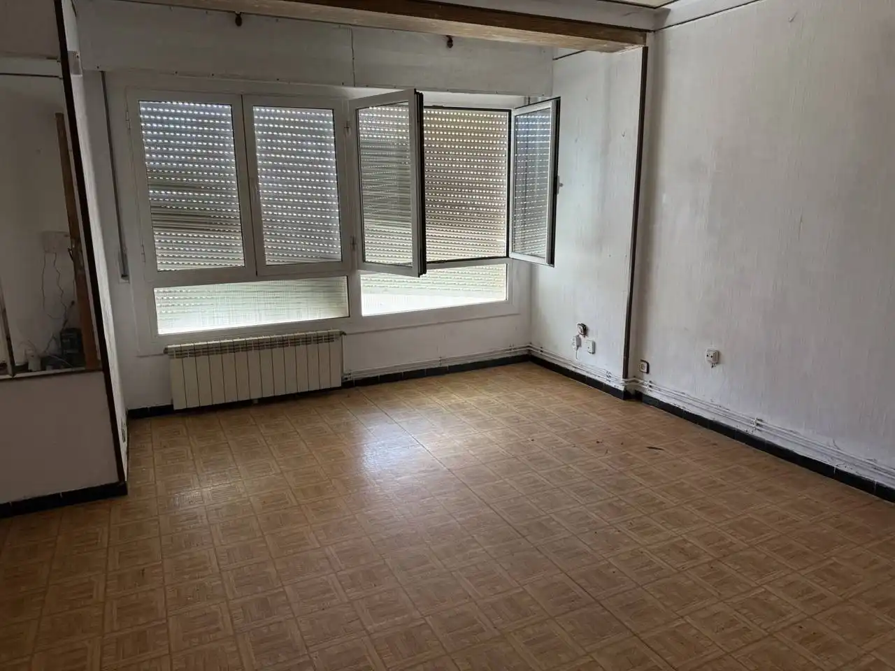 Dormitori de Pis en venda en Girona