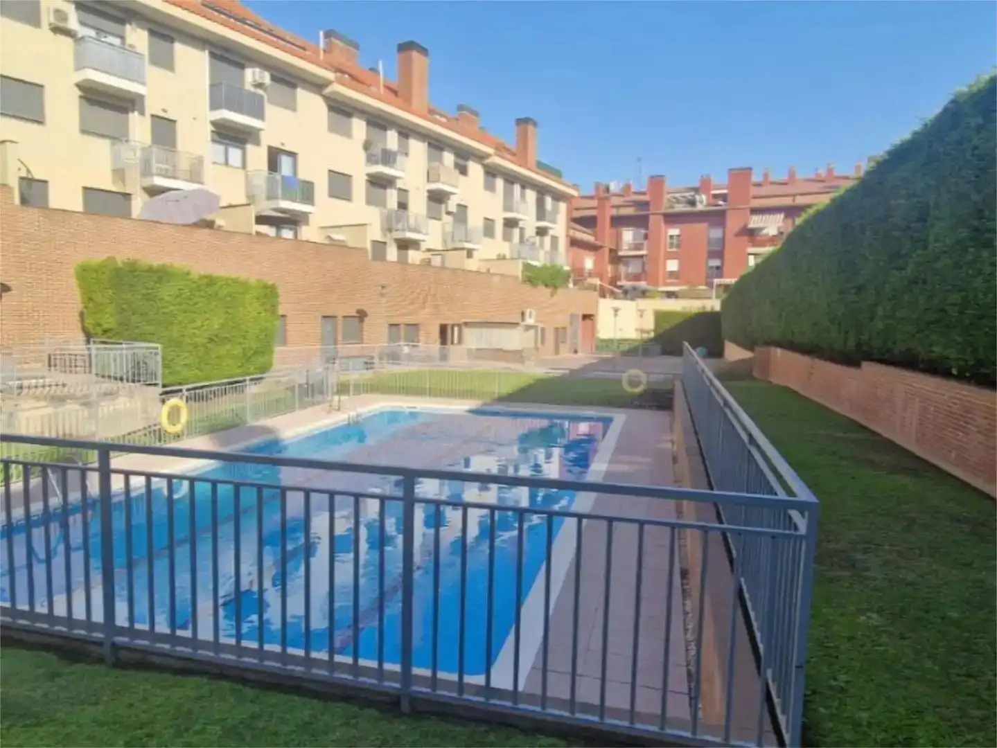 Piscina de Apartament de lloguer en Villamediana de Iregua amb Aire condicionat, Calefacció i Terrassa