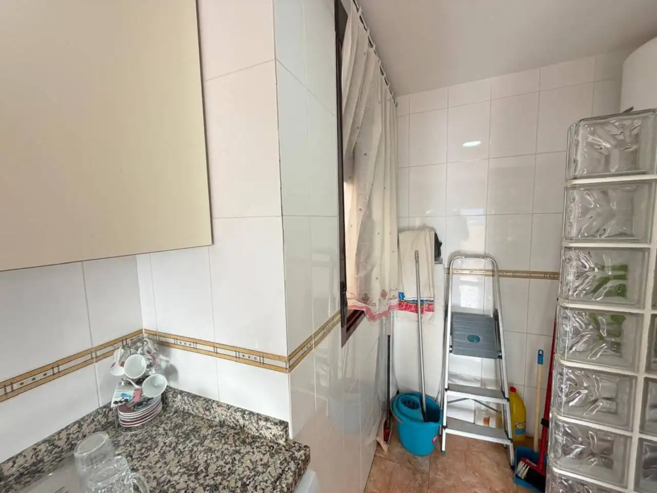 Küche von Wohnung zum Verkauf in Ribesalbes mit Terrasse, Abstellraum und Möbliert