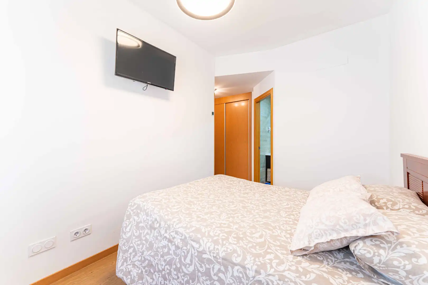 Bedroom of Flat for sale in Móstoles  with Air Conditioner, Heating and Private garden