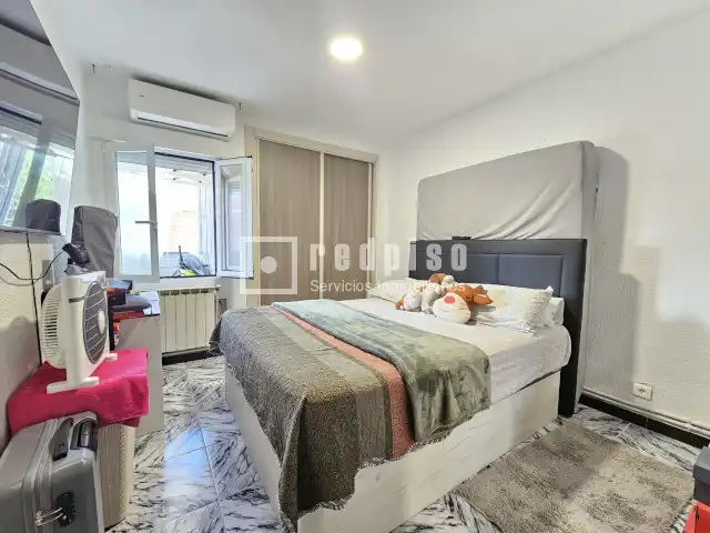 Habitación de Piso en venta en Parla con Aire acondicionado y Calefacción