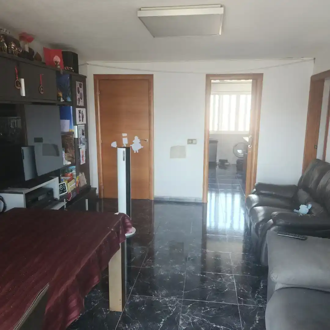 Pis en venda en L'Hospitalet de Llobregat amb Aire condicionat i Balcó