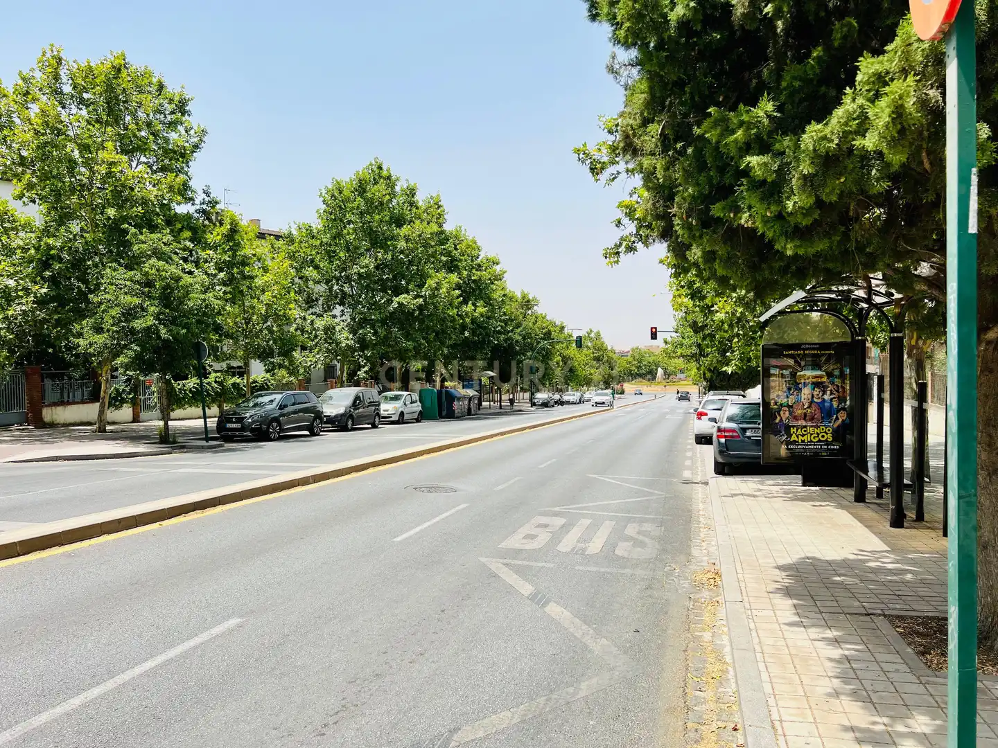 Exterior view of Flat for rent in Granada  with Air Conditioner, Oven and Washing machine