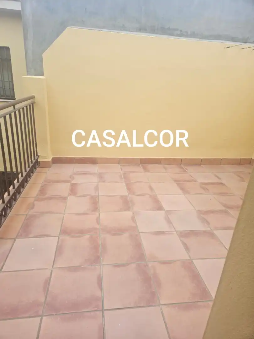 Habitación de Casa adosada de alquiler en Mairena del Alcor con Aire acondicionado, Amueblado y Horno