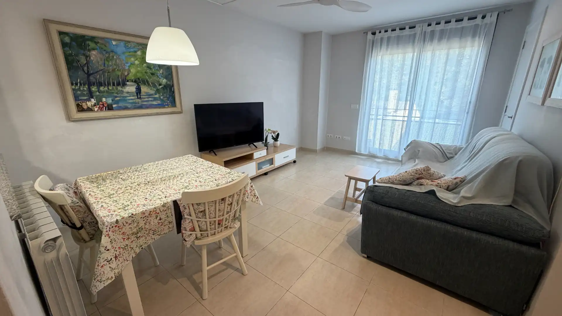 Sala d'estar de Dúplex en venda en Vallgorguina amb Calefacció, Terrassa i Traster