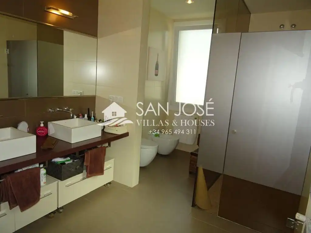 Bathroom of Houses for sale in Aspe  with Air Conditioner, Heating and Private garden