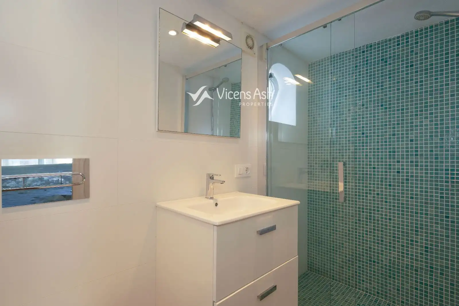Baño de Casa o chalet en venta en Jávea / Xàbia con Aire acondicionado, Calefacción y Piscina
