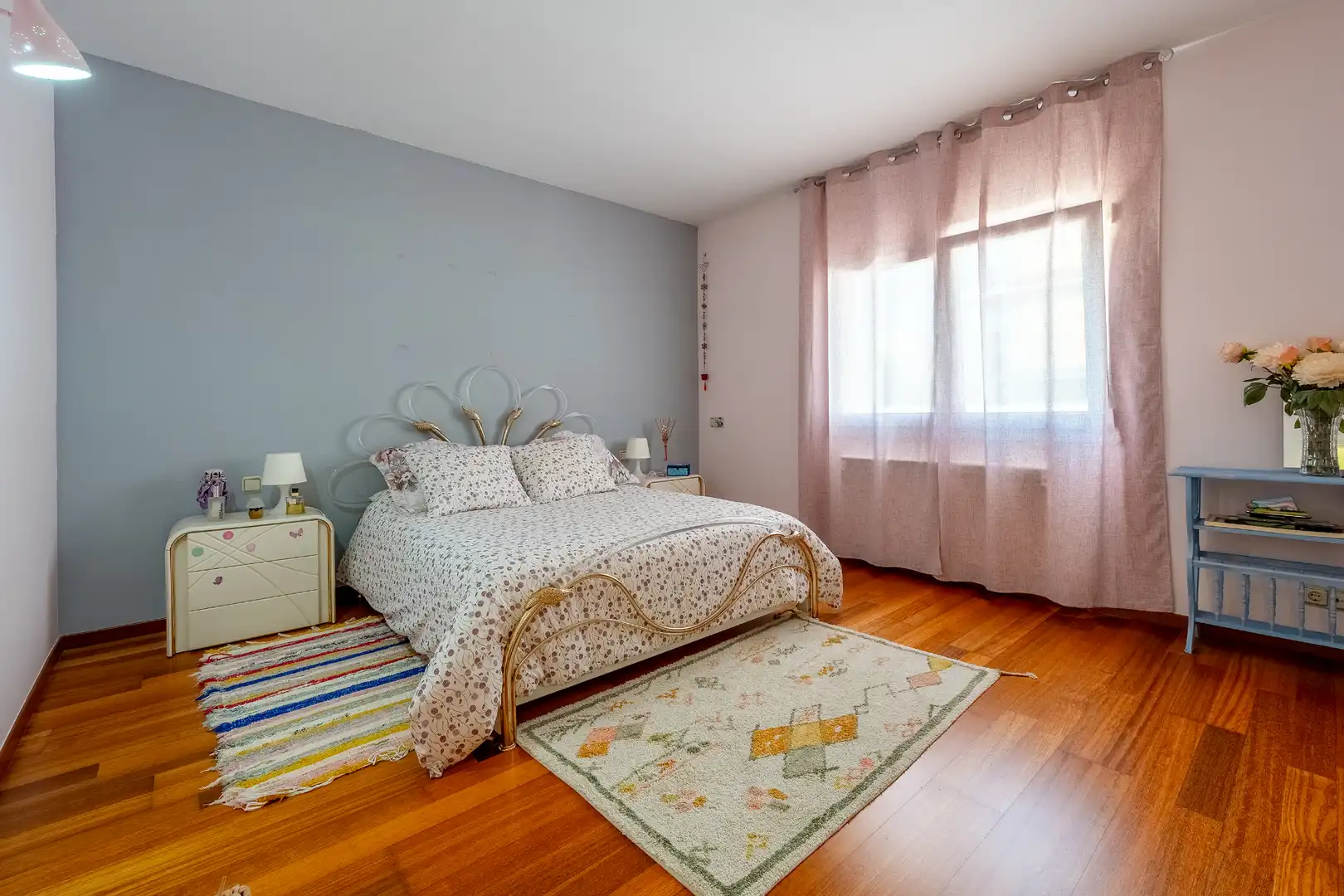 Habitación de Casa o chalet en venta en Badalona con Aire acondicionado, Calefacción y Jardín privado