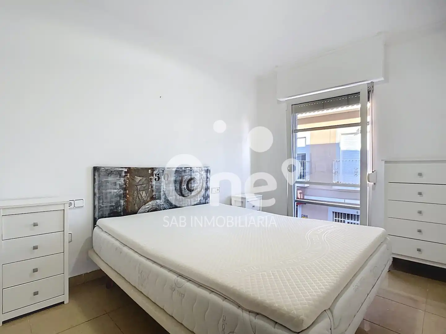 Habitación de Piso en venta en San Antonio de Benagéber con Aire acondicionado, Amueblado y Horno